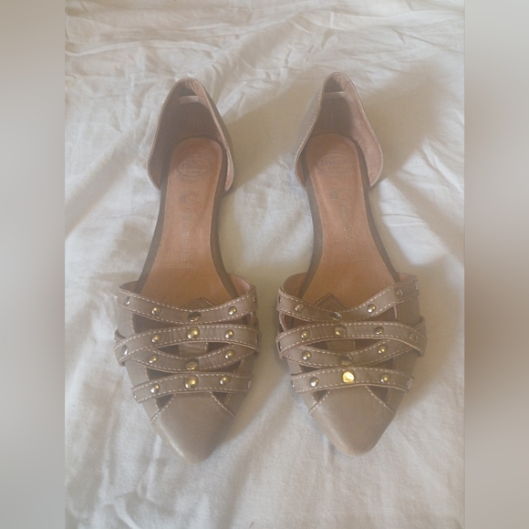 Jeffrey Campbell Slip On Silver Studded Tan Strappy Flats Womens 6.5 - Picture 1 of 10